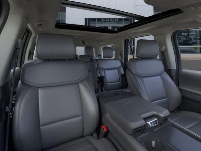 new 2025 Ford Expedition car, priced at $76,180