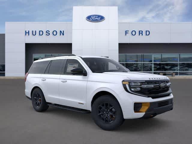 new 2025 Ford Expedition car, priced at $85,275