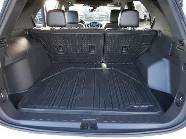 used 2022 Chevrolet Equinox car, priced at $21,689