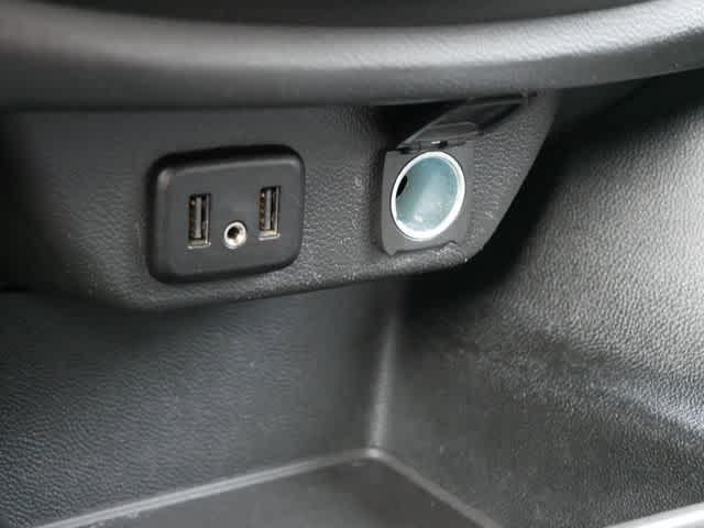 used 2021 Chevrolet Traverse car, priced at $23,823