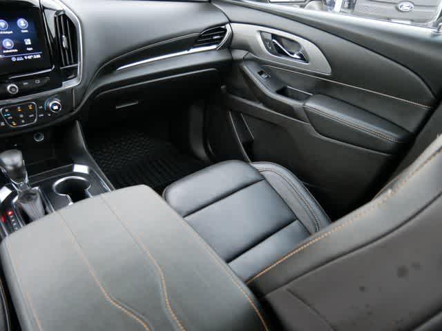 used 2021 Chevrolet Traverse car, priced at $23,823