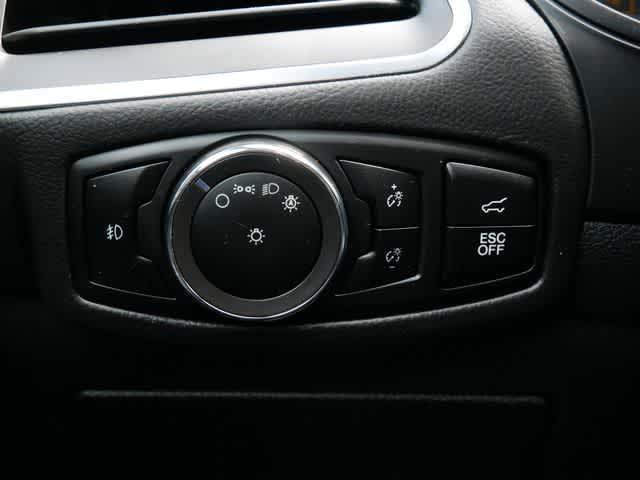 used 2024 Ford Edge car, priced at $40,496