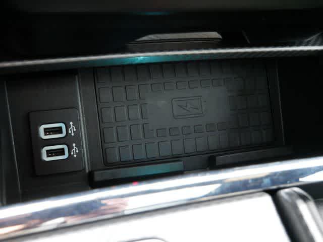 used 2019 Ford Expedition car, priced at $30,998