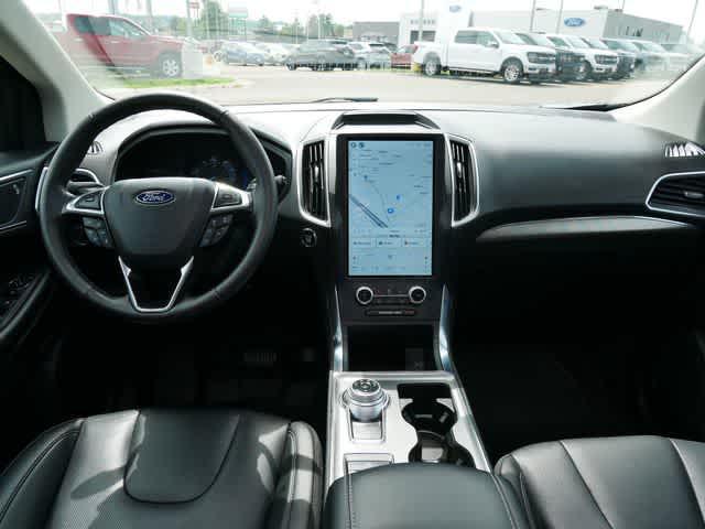 used 2022 Ford Edge car, priced at $29,997