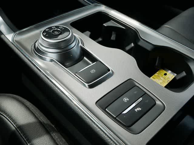 used 2022 Ford Edge car, priced at $29,997