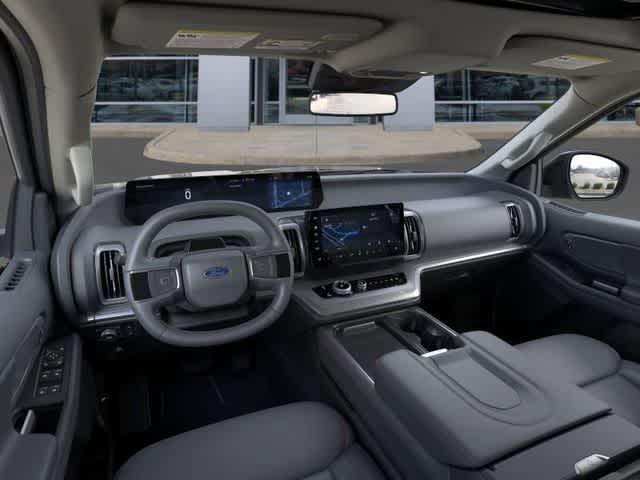 new 2025 Ford Expedition car, priced at $73,585