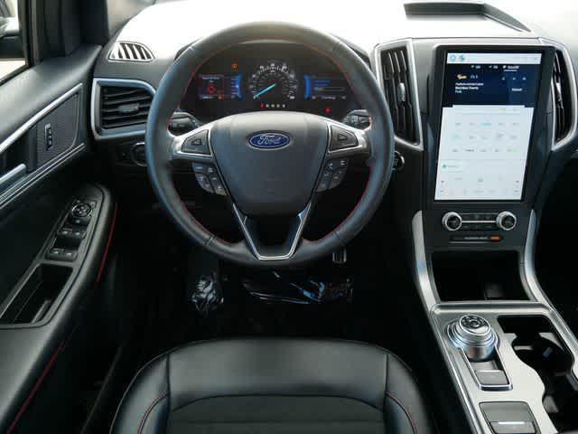 used 2024 Ford Edge car, priced at $37,252