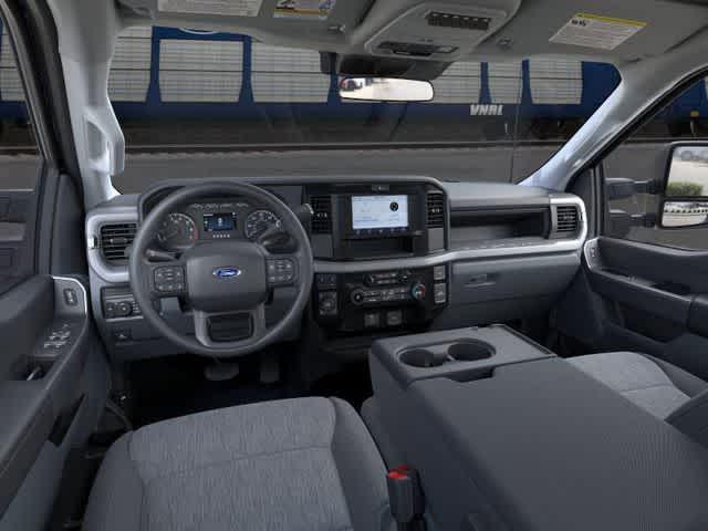 new 2025 Ford F-350 car, priced at $61,618