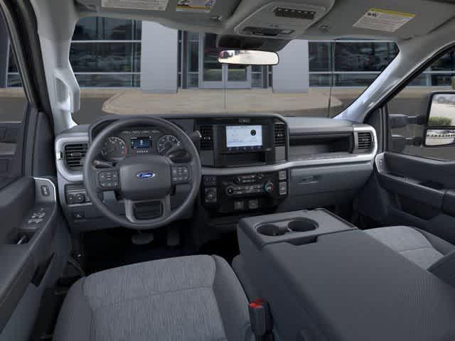 new 2025 Ford F-350 car, priced at $61,618