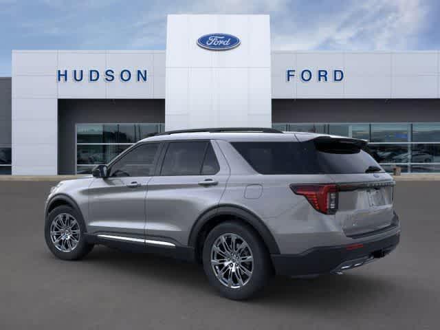 new 2025 Ford Explorer car, priced at $46,932