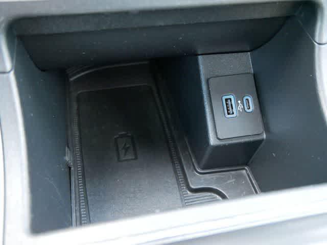 used 2023 Ford Edge car, priced at $29,576