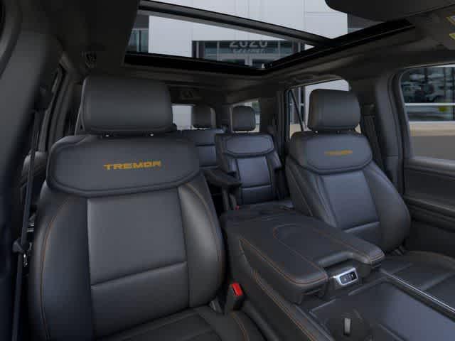 new 2025 Ford Expedition car, priced at $85,185