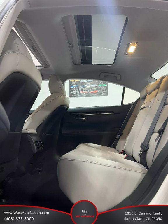 used 2018 Lexus ES 350 car, priced at $23,999