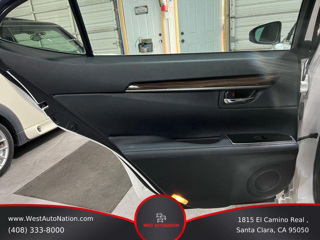 used 2018 Lexus ES 350 car, priced at $23,499