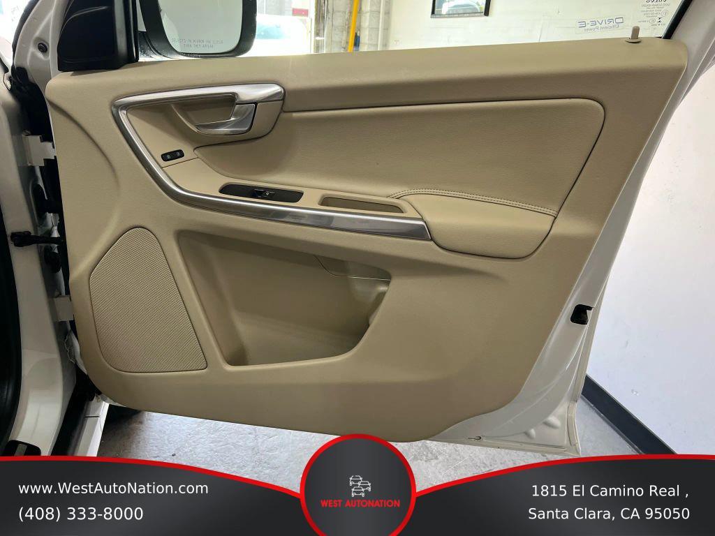 used 2015 Volvo XC60 car, priced at $11,999