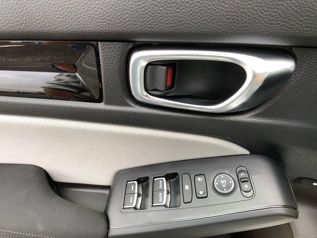 new 2025 Honda Civic Hybrid car, priced at $30,100