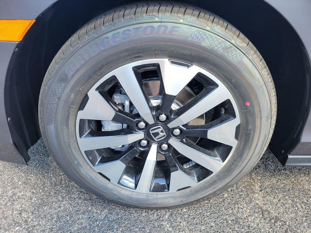 new 2026 Honda Odyssey car, priced at $42,638