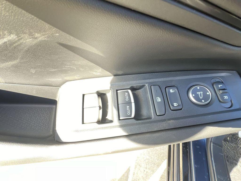 new 2025 Honda Accord Hybrid car, priced at $34,274