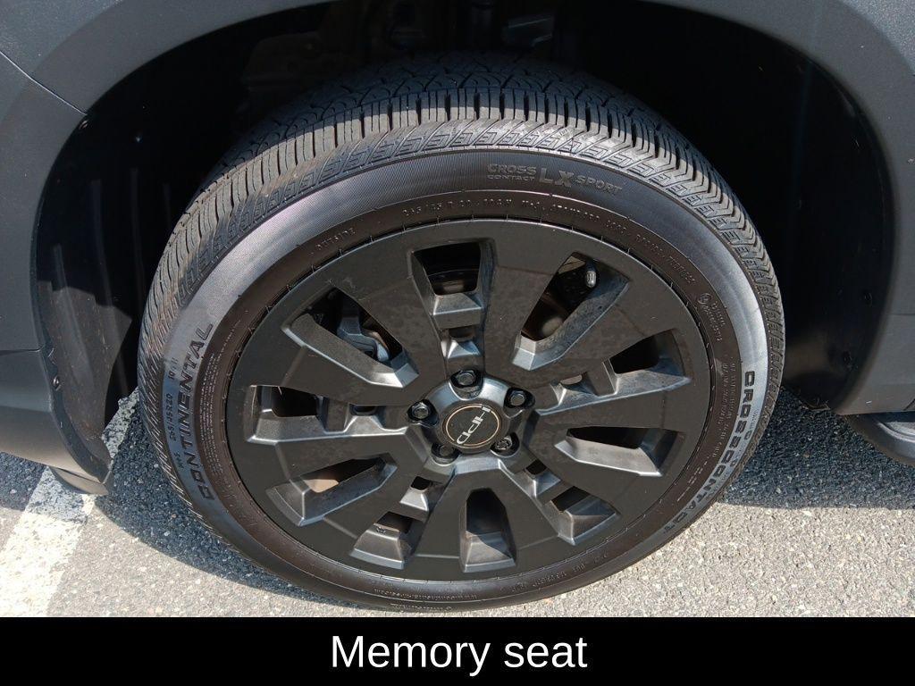 used 2022 Honda Passport car, priced at $34,886