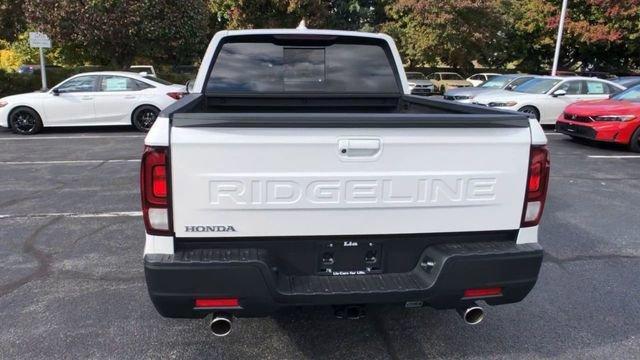 new 2025 Honda Ridgeline car, priced at $43,330