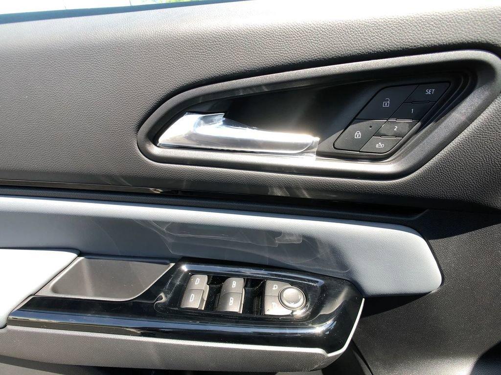 new 2025 Honda Prologue car, priced at $56,650