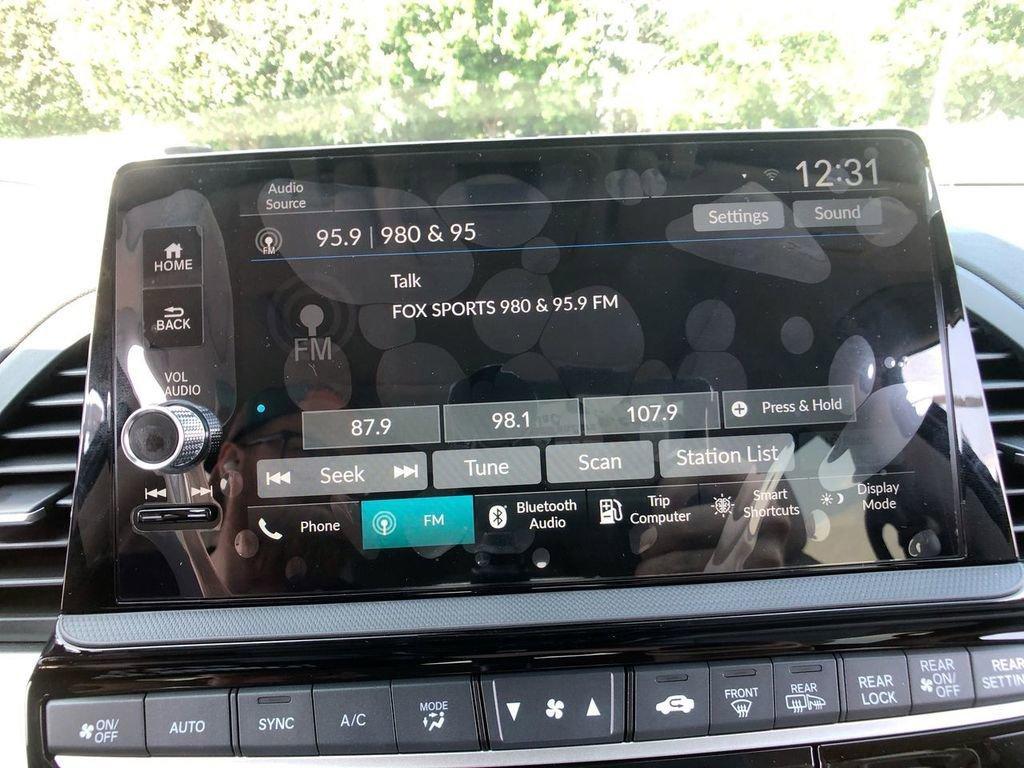 new 2026 Honda Odyssey car, priced at $44,290