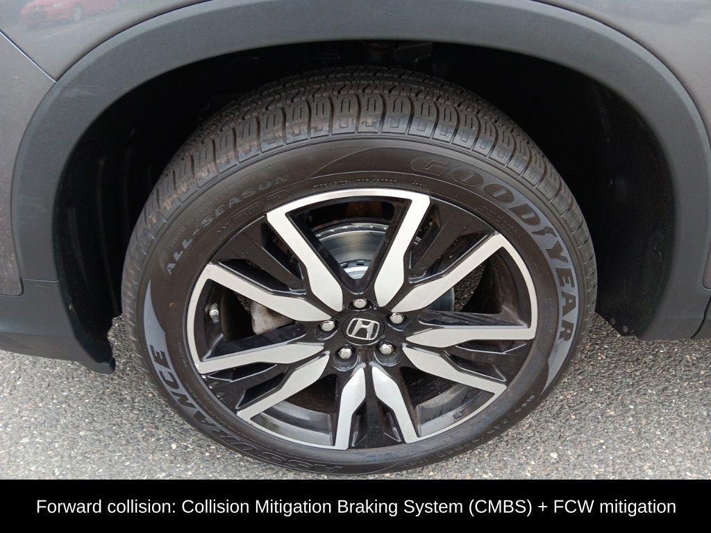 used 2020 Honda Pilot car, priced at $27,390