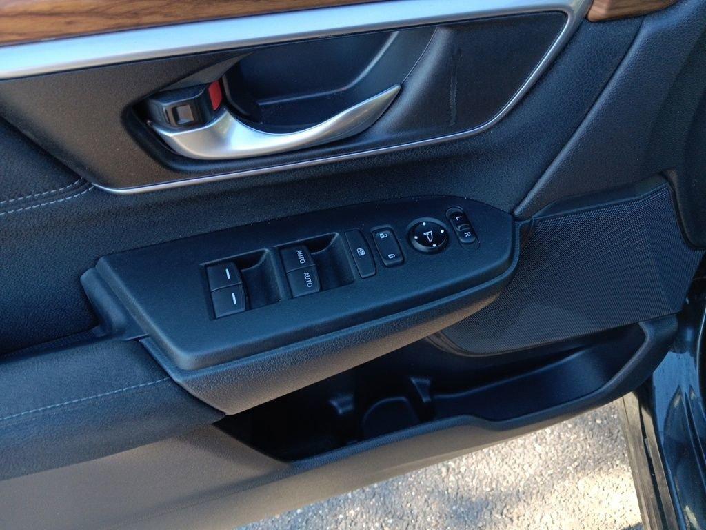 used 2018 Honda CR-V car, priced at $20,990