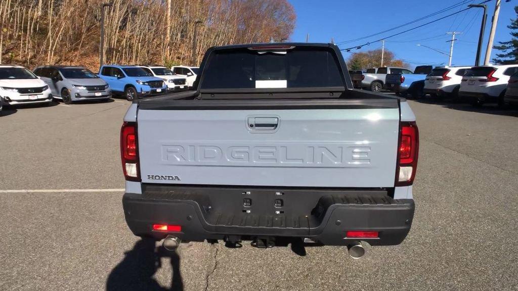 new 2025 Honda Ridgeline car, priced at $47,155