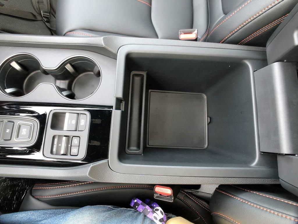 new 2025 Honda Pilot car, priced at $50,895