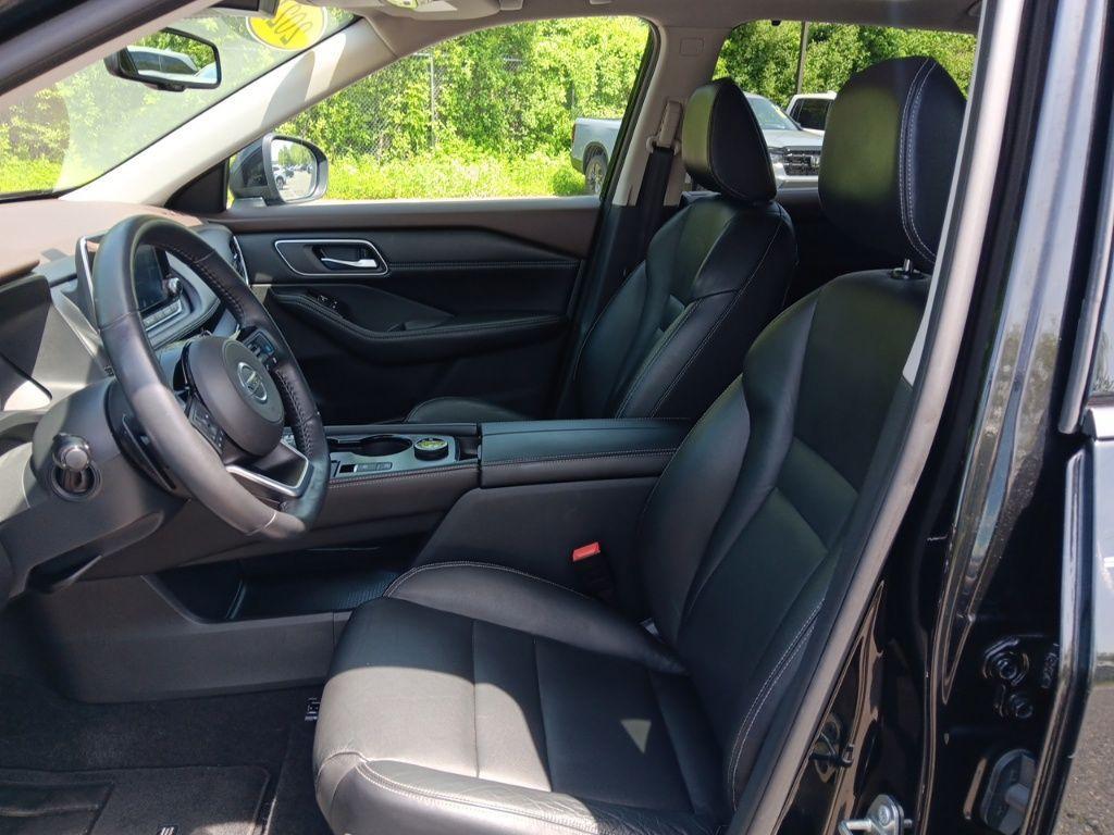used 2021 Nissan Rogue car, priced at $25,590