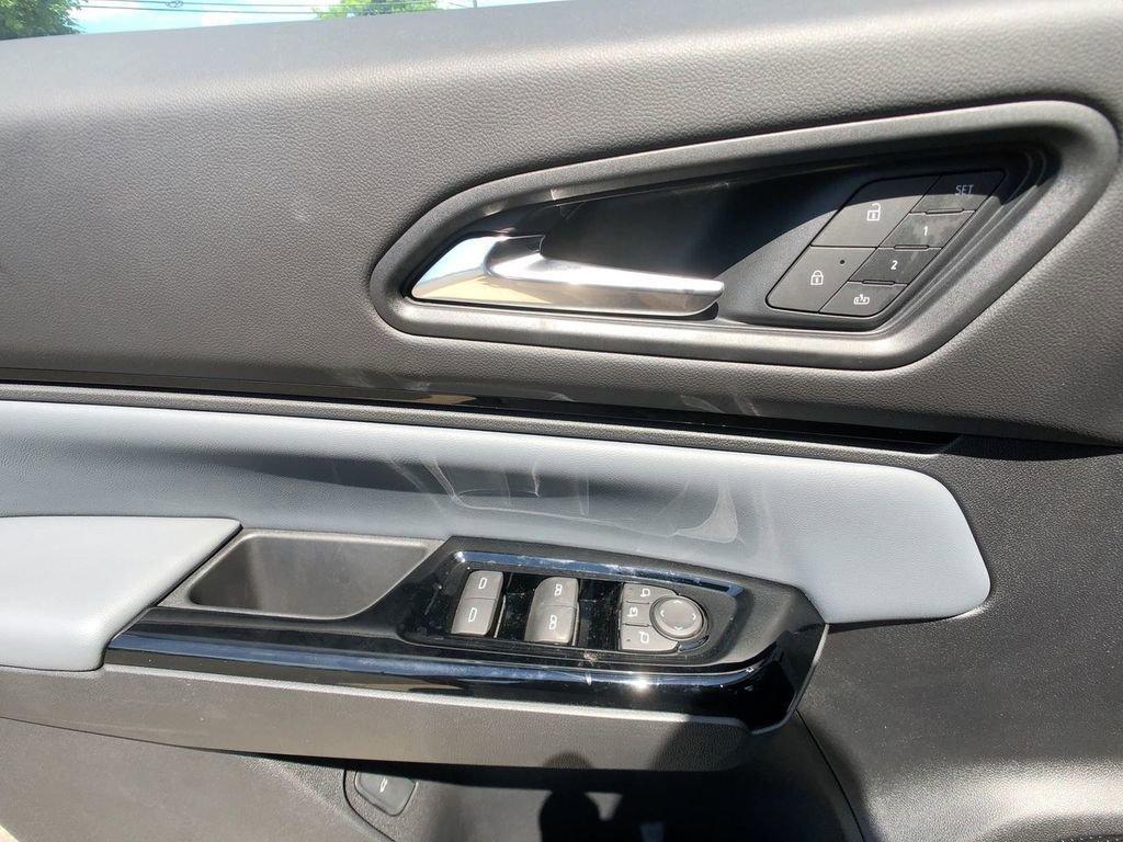 new 2025 Honda Prologue car, priced at $52,305