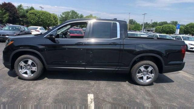 new 2025 Honda Ridgeline car, priced at $44,930