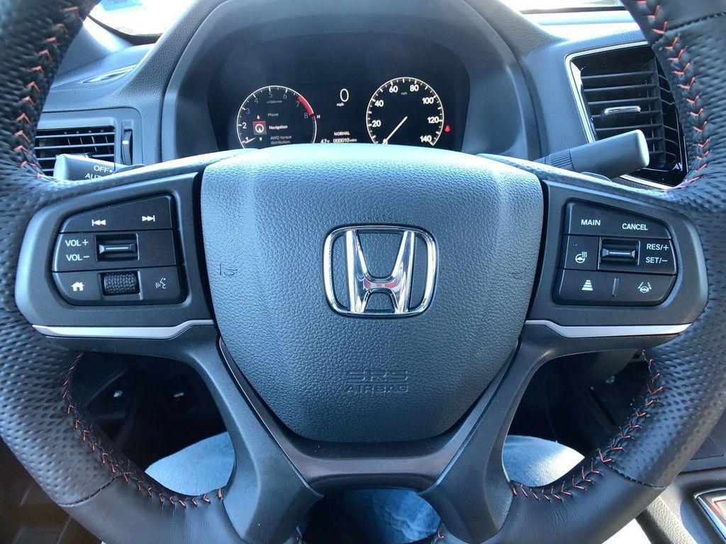 new 2025 Honda Ridgeline car, priced at $45,785