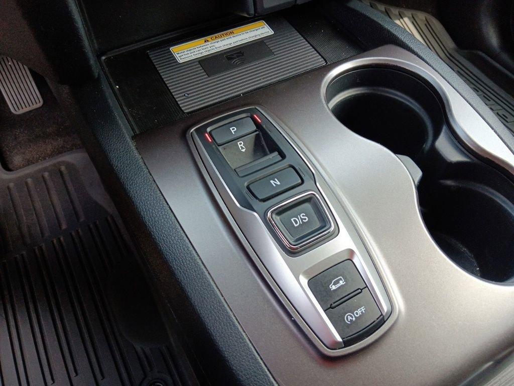 used 2022 Honda Pilot car, priced at $33,990