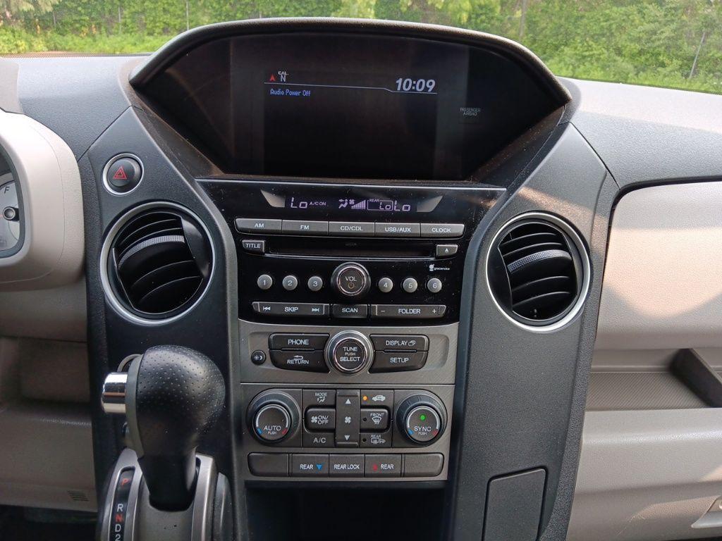 used 2015 Honda Pilot car, priced at $13,990
