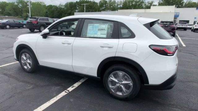 new 2025 Honda HR-V car, priced at $28,750