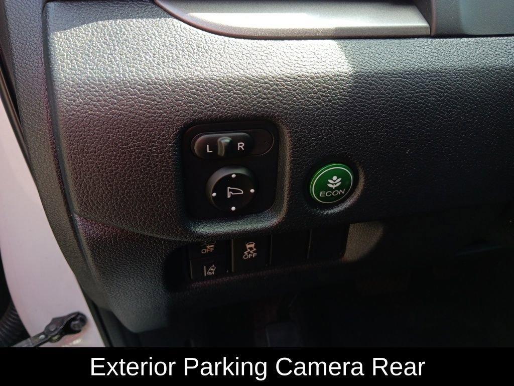 used 2022 Honda Pilot car, priced at $34,990
