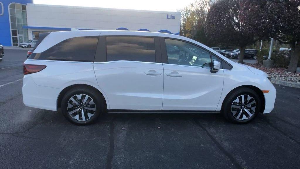 new 2025 Honda Odyssey car, priced at $43,670