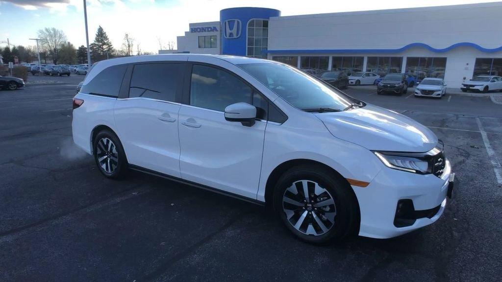 new 2025 Honda Odyssey car, priced at $43,670