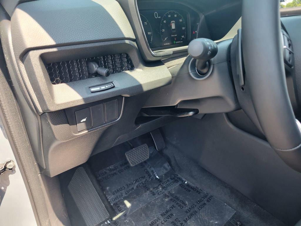 new 2026 Honda CR-V Hybrid car, priced at $40,195