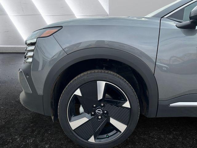 new 2025 Nissan Kicks car, priced at $26,979