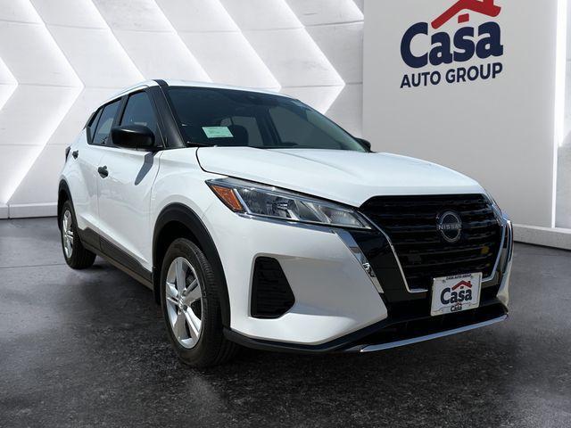 new 2025 Nissan Kicks Play car, priced at $23,850