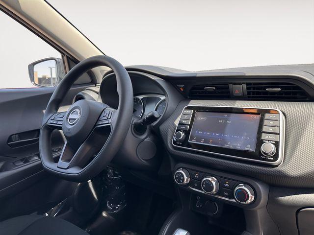 new 2025 Nissan Kicks Play car, priced at $23,382