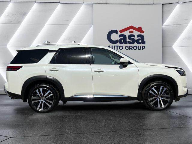 used 2024 Nissan Pathfinder car, priced at $40,000