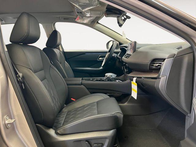 new 2025 Nissan Rogue car, priced at $39,507