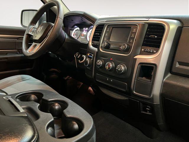 used 2022 Ram 1500 Classic car, priced at $28,000