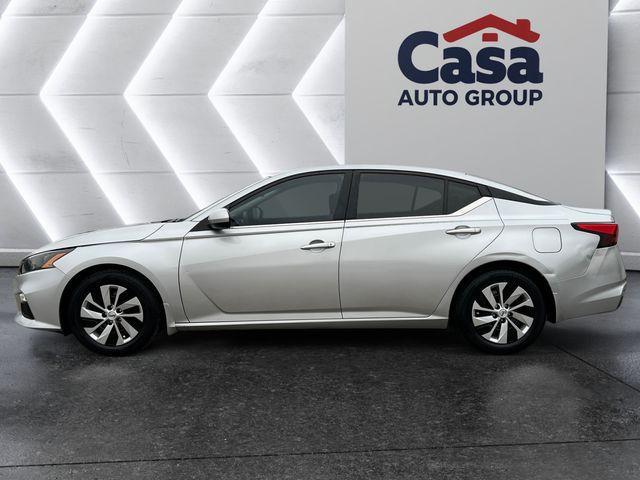 used 2022 Nissan Altima car, priced at $19,000