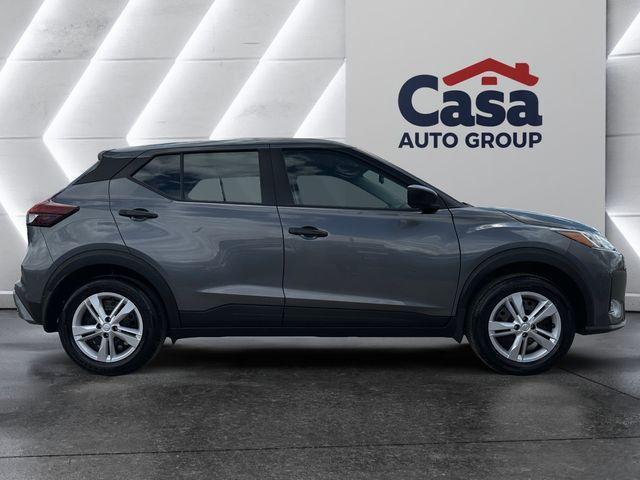 new 2025 Nissan Kicks Play car, priced at $23,760
