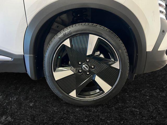 new 2025 Nissan Kicks car, priced at $33,995